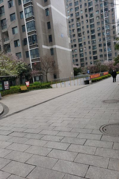 金陽世紀(jì)城龍嘉苑優(yōu)點(diǎn) 不足,金陽世紀(jì)城龍嘉苑怎么樣,金陽世紀(jì)城龍嘉苑周邊房產(chǎn)中介經(jīng)紀(jì)人評價(jià) 貴陽安居客